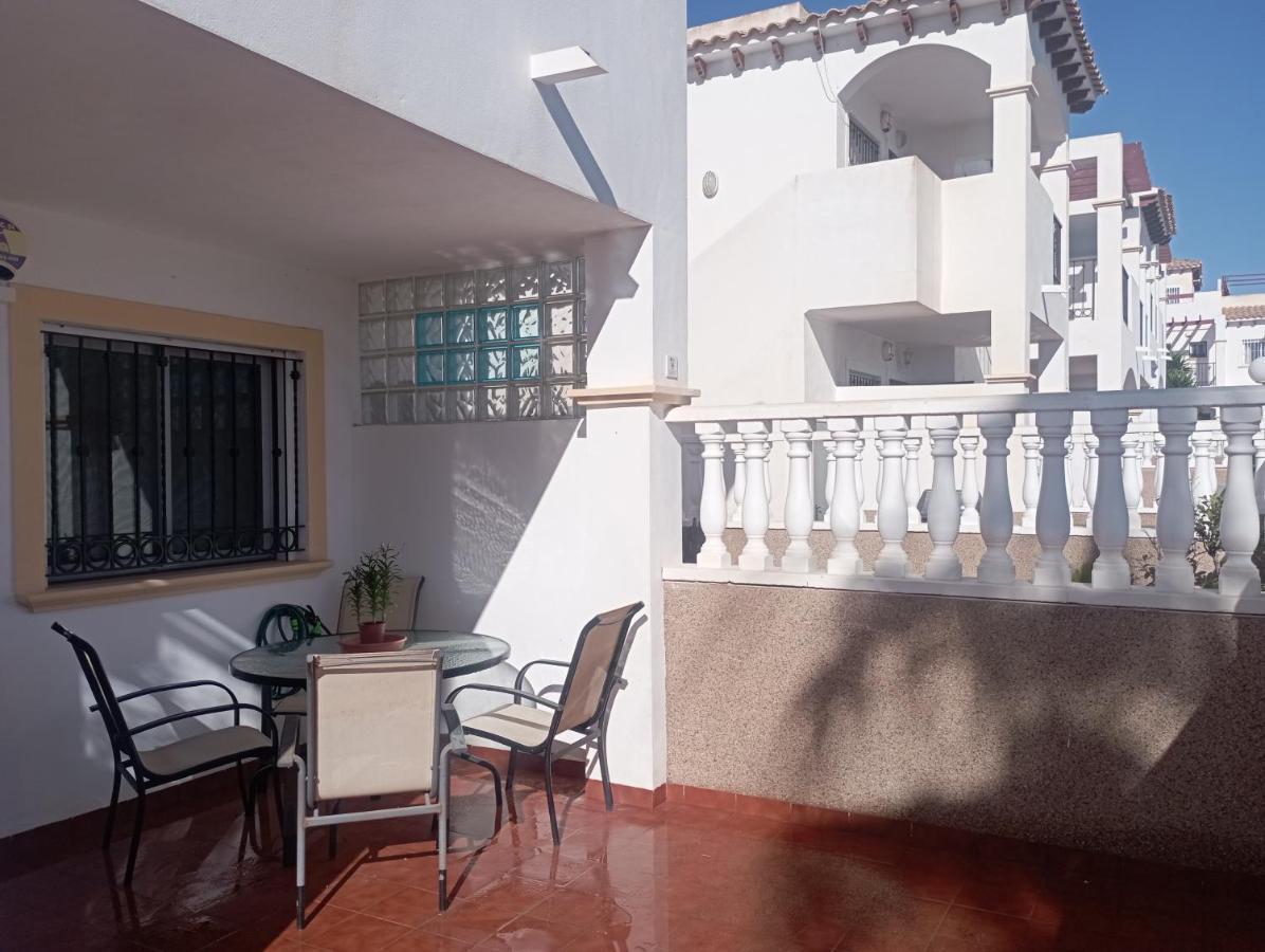 Spectacular Apartment In Punta Prima Alicante Exterior photo